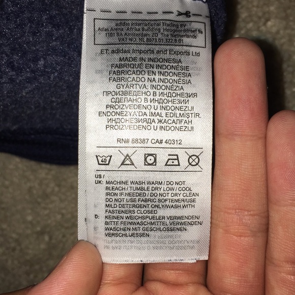 Adidas sweatshirt - Picture 5 of 6